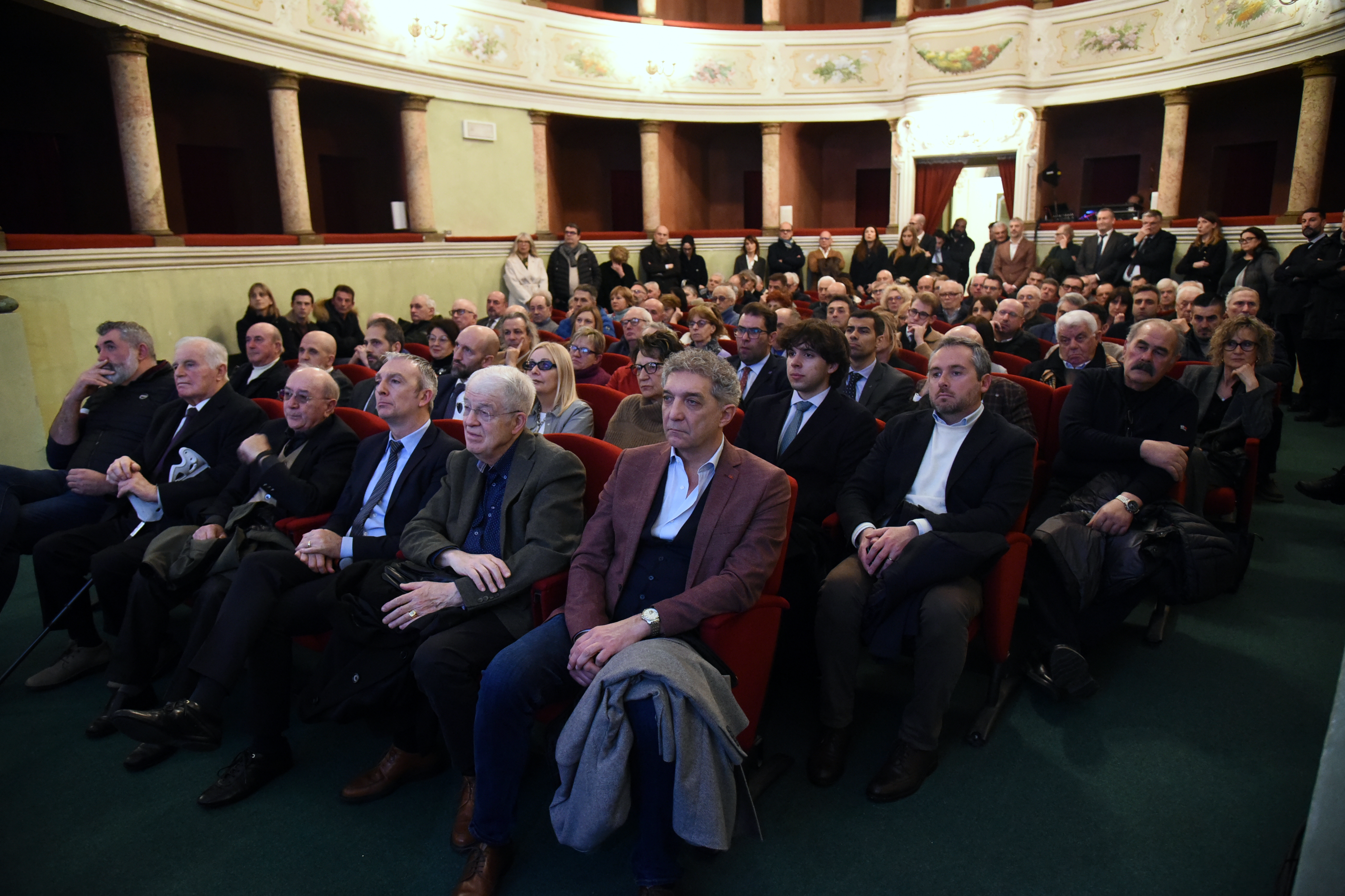 Platea gremita al Duse di Cortemaggiore. (f. Del Papa)