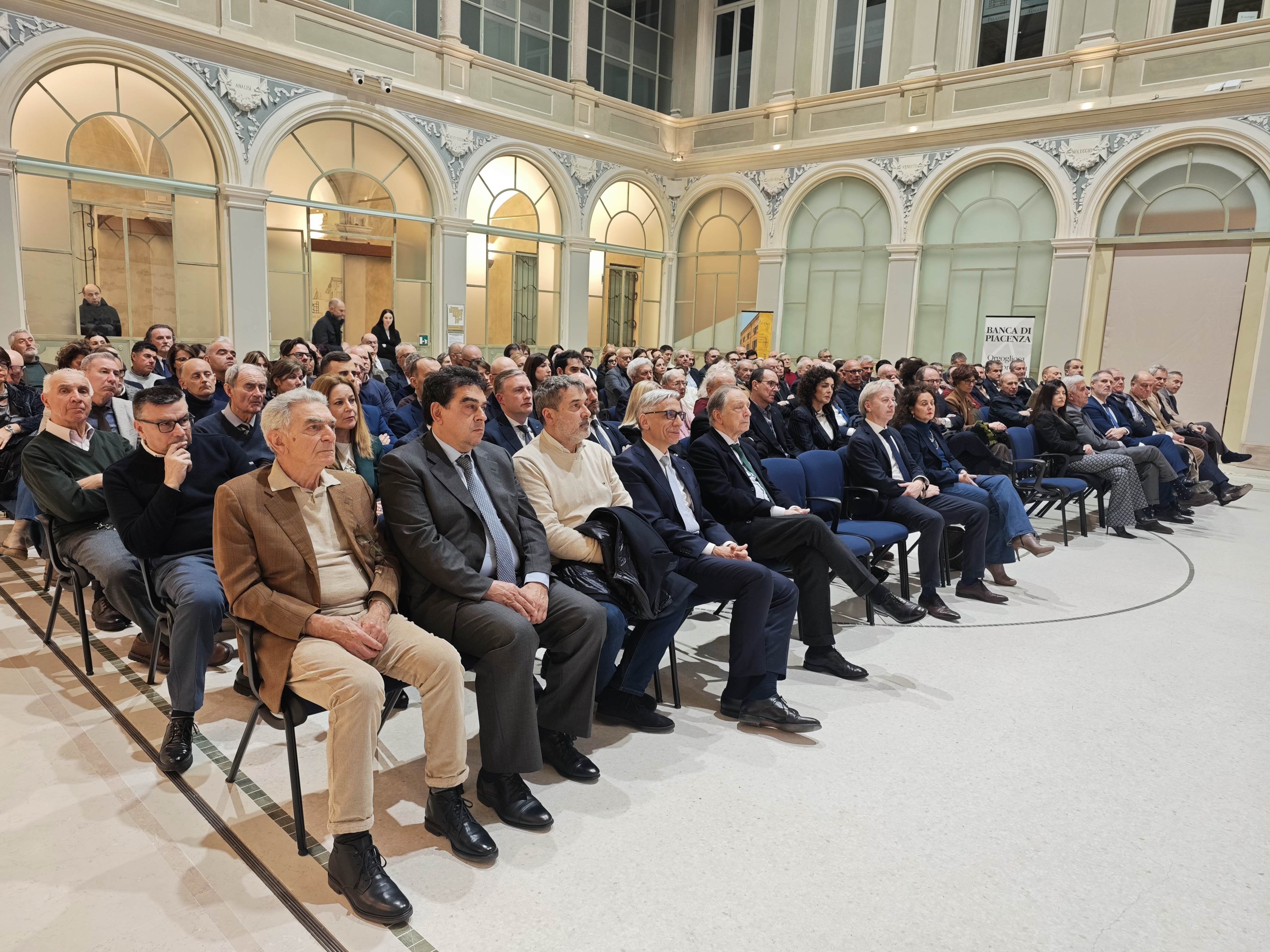 Sala Corrado Sforza Fogliani ha ospitato la presentazione dei dati di bilancio a Piacenza