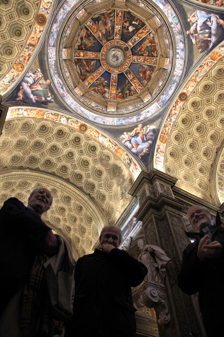 DUE VESCOVI CONTEMPORANEAMENTE ALL'ALTEZZA DEGLI AFFRESCHI DEL PORDENONE
