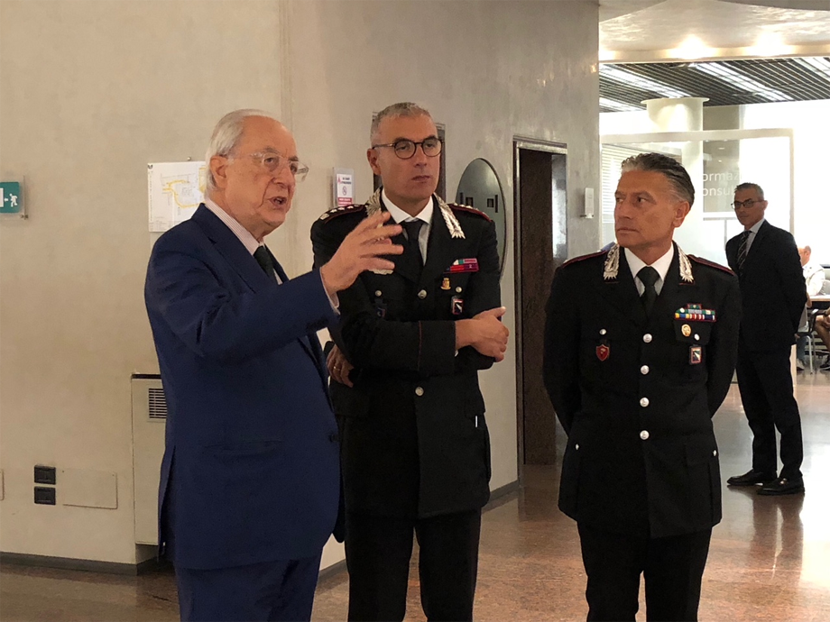 IL NUOVO COMANDANTE PROVINCIALE DEI CARABINIERI IN VISITA ALLA BANCA