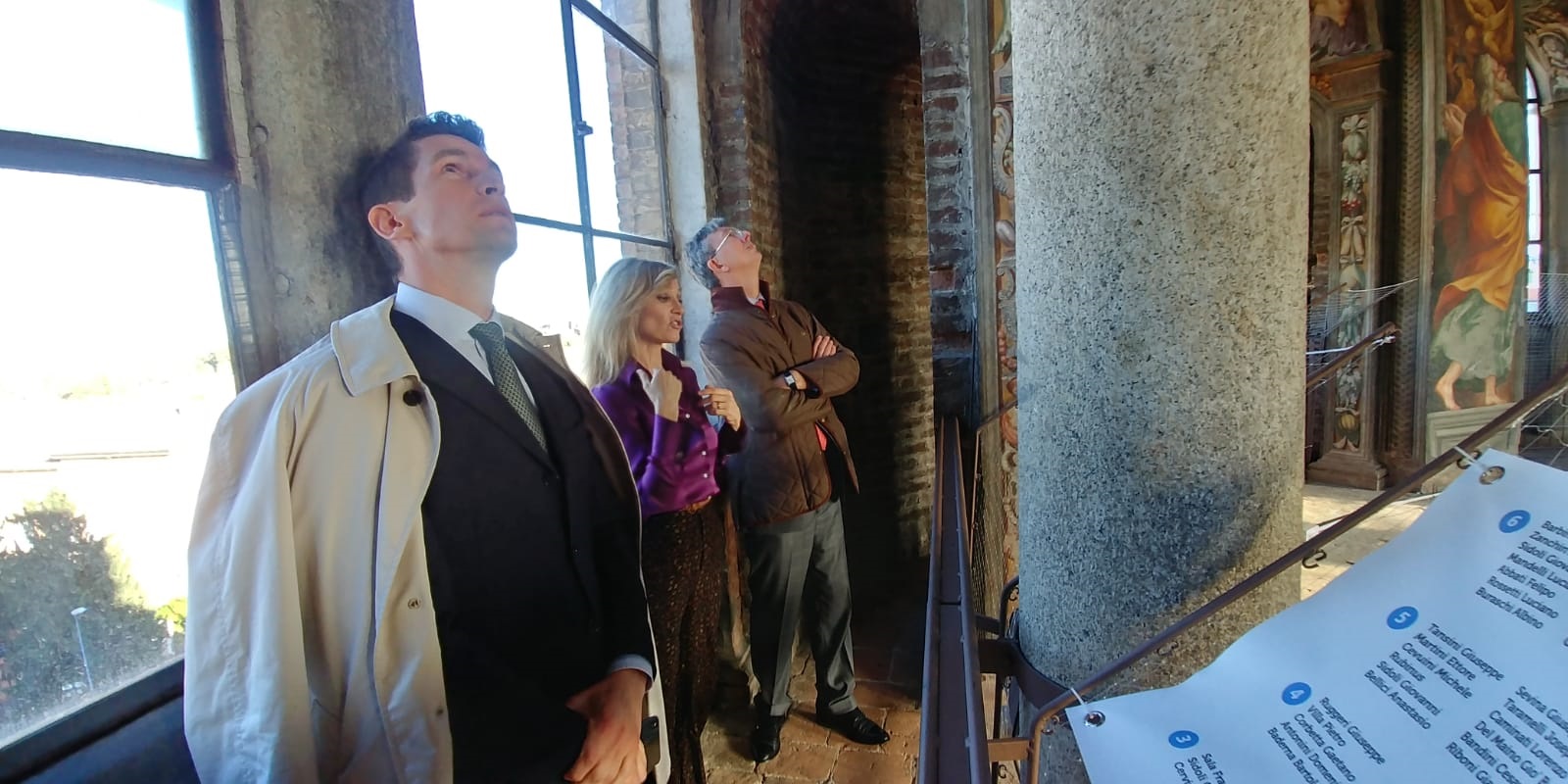 Il console generale di Francia a Milano in visita alla Salita al Pordenone con l'Assessore Papamaren