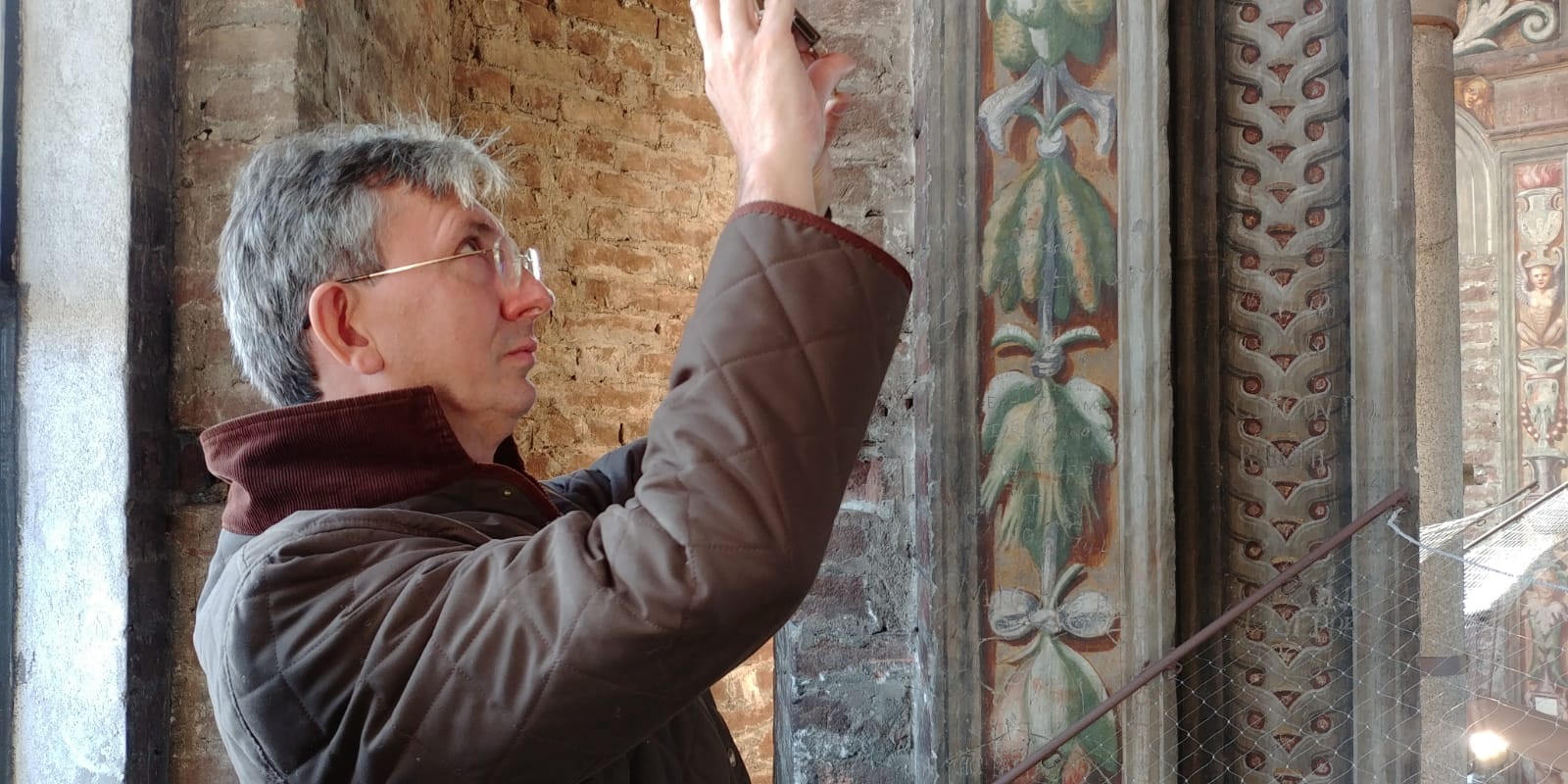 Il console generale di Francia a Milano in visita alla Salita al Pordenone con l'Assessore Papamaren