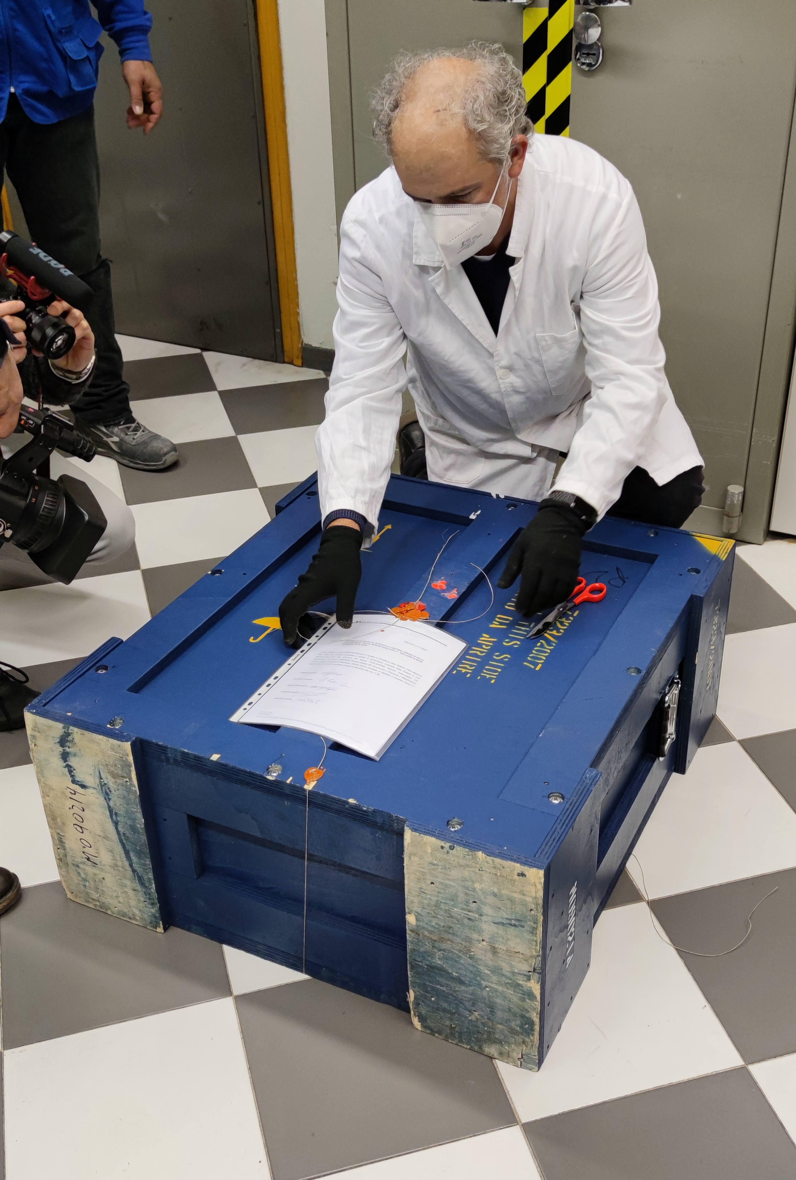 IL KLIMT HA LASCIATO IL CAVEAU DELLA BANCA DI PIACENZA SIGNORA ED ECCE HOMO PRONTI PER LE INAUGURAZI