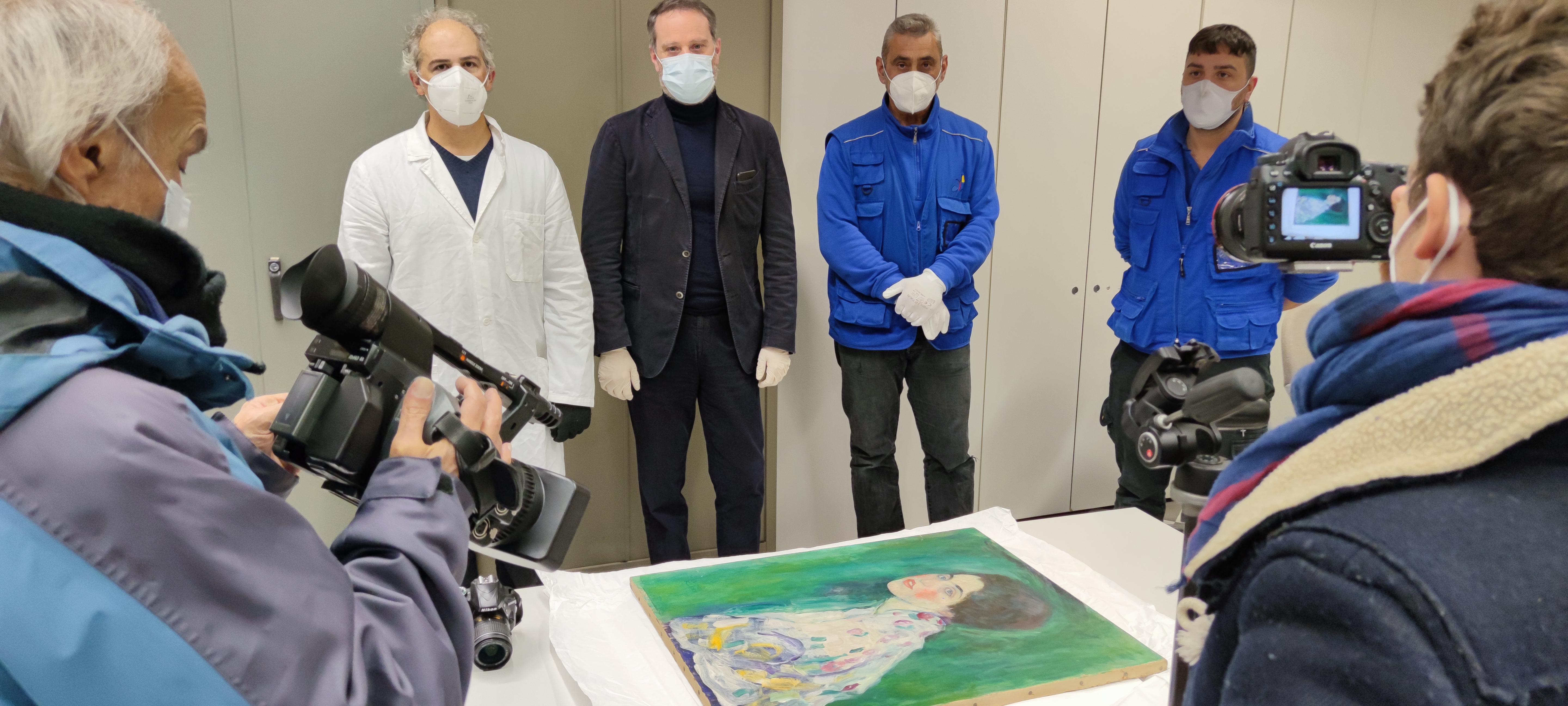 IL KLIMT HA LASCIATO IL CAVEAU DELLA BANCA DI PIACENZA SIGNORA ED ECCE HOMO PRONTI PER LE INAUGURAZI