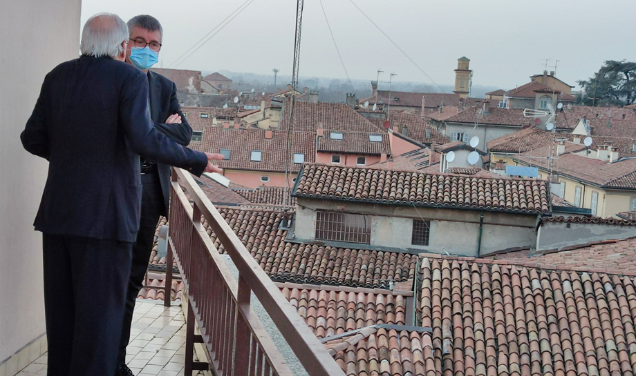 IL VESCOVO ADRIANO CEVOLOTTO IN VISITA ALLA BANCA