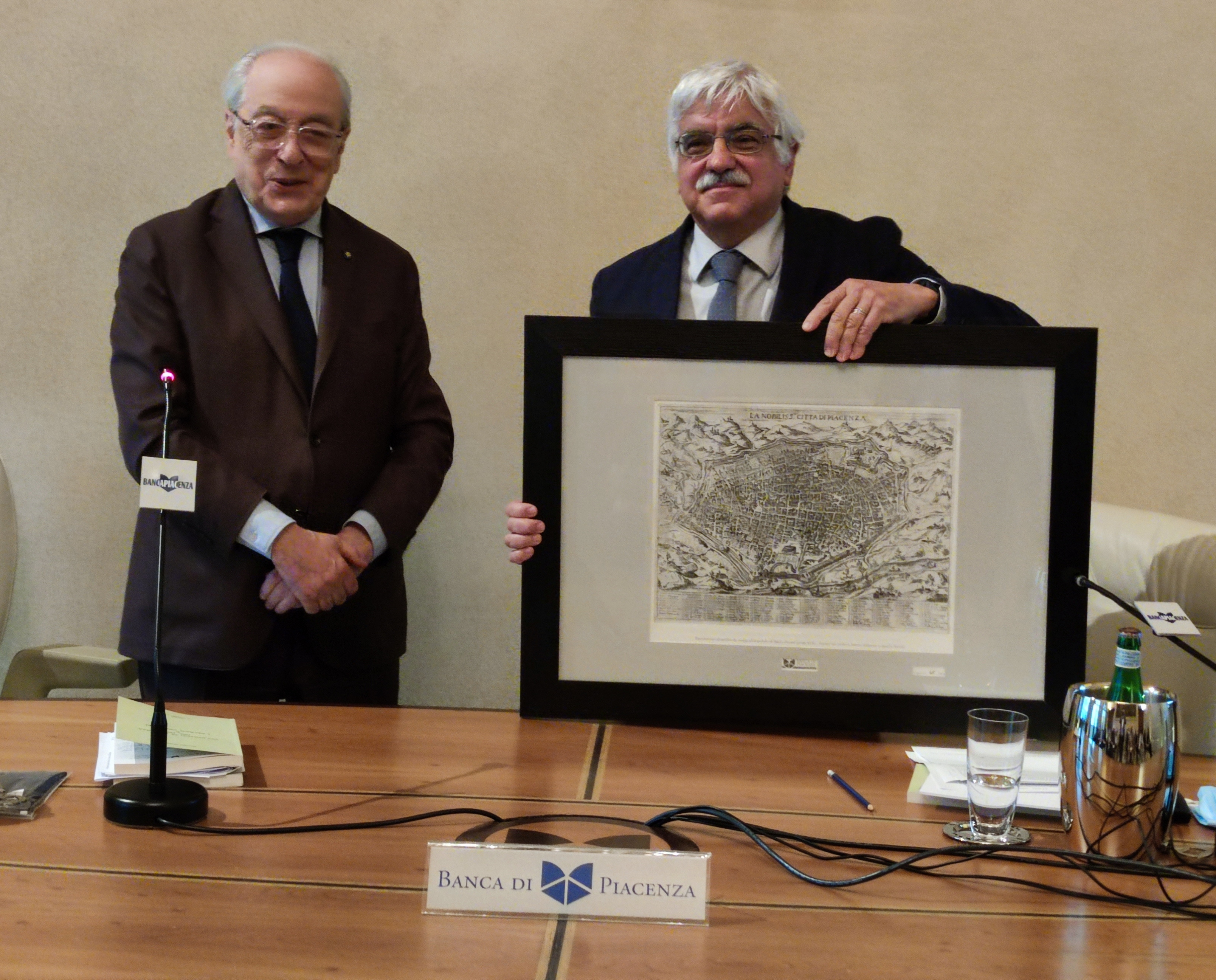 GLI STATUTI DI PIACENZA DEL 1391 E I DECRETI VISCONTEI