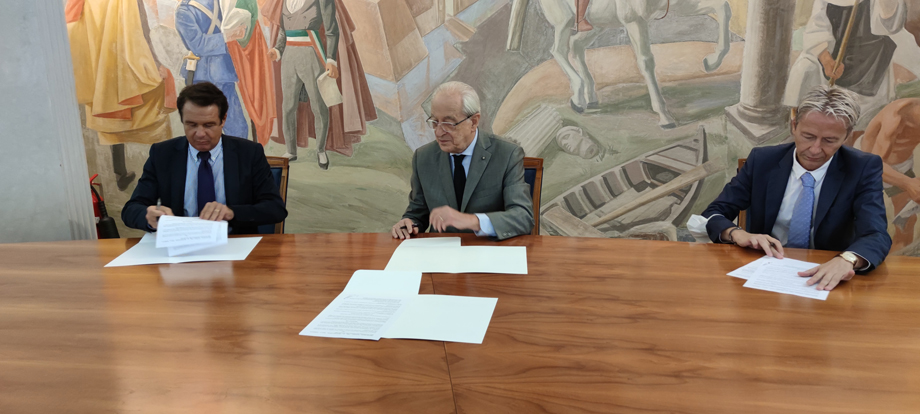 TORNA LA GIORNATA DELL'ECONOMIA PIACENTINA: FIRMATO PROTOCOLLO D'INTESA TRA BANCA DI PIACENZA, UNIVE