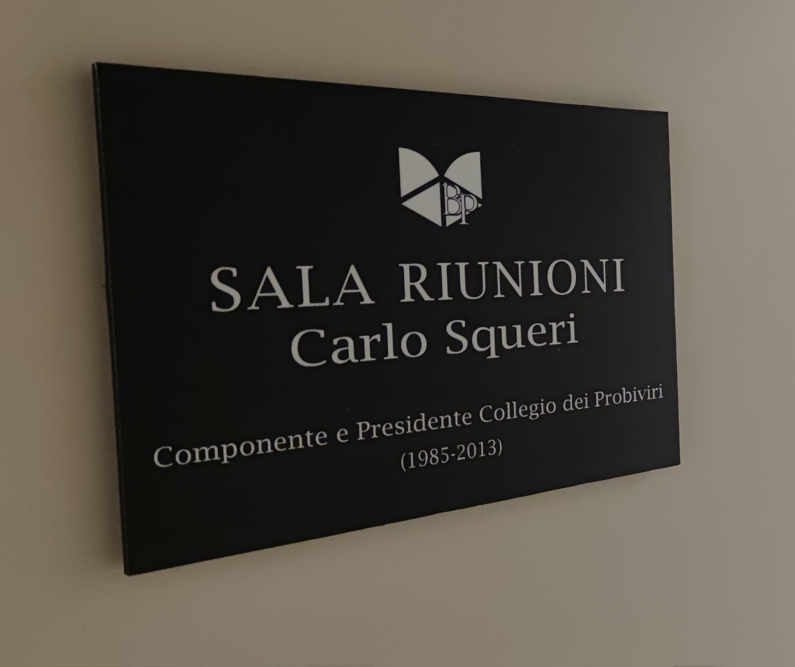 LA BANCA DI PIACENZA RICORDA LUIGI GATTI E CARLO SQUERI DEDICANDOGLI DUE SALE RIUNIONI DELLA SEDE CE