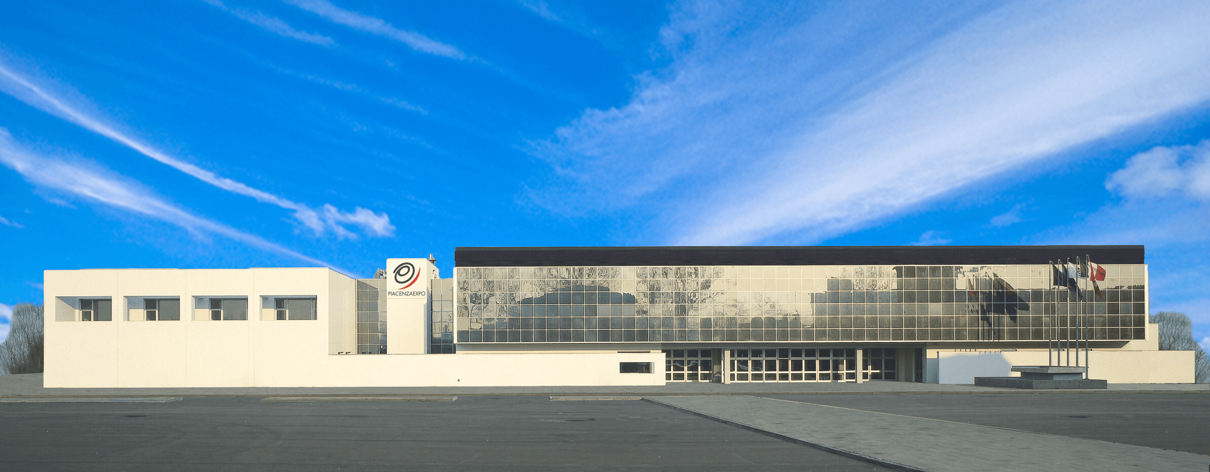 AUMENTO DI CAPITALE PIACENZA EXPO LA BANCA DI PIACENZA CONCORRE CON LA MAGGIOR SOMMA RAFFORZANDO LA