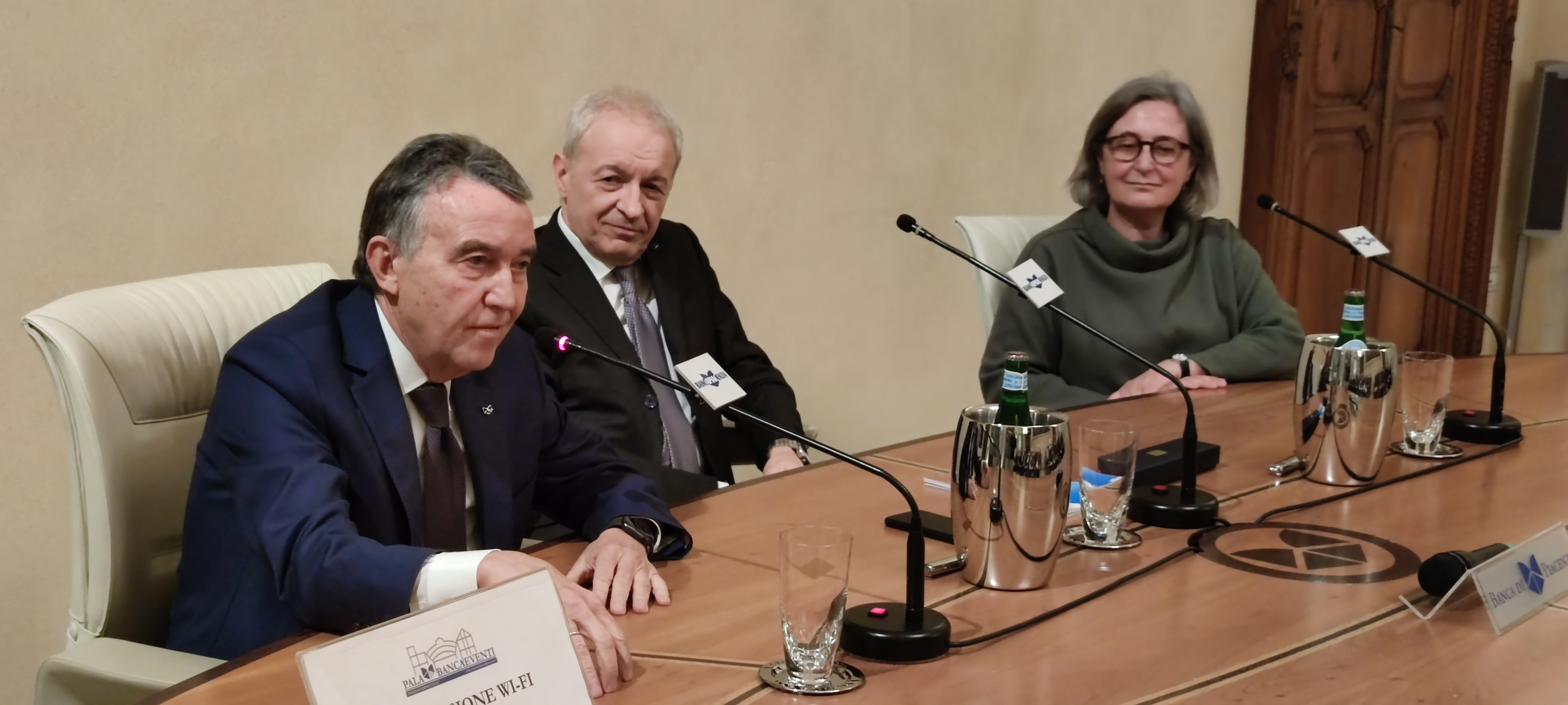 CINQUANT'ANNI DI VITA BANCARIA SOTTO LA LENTE DI UN PESSIMISTA. ANZI, DI UN OTTIMISTA BEN INFORMATO