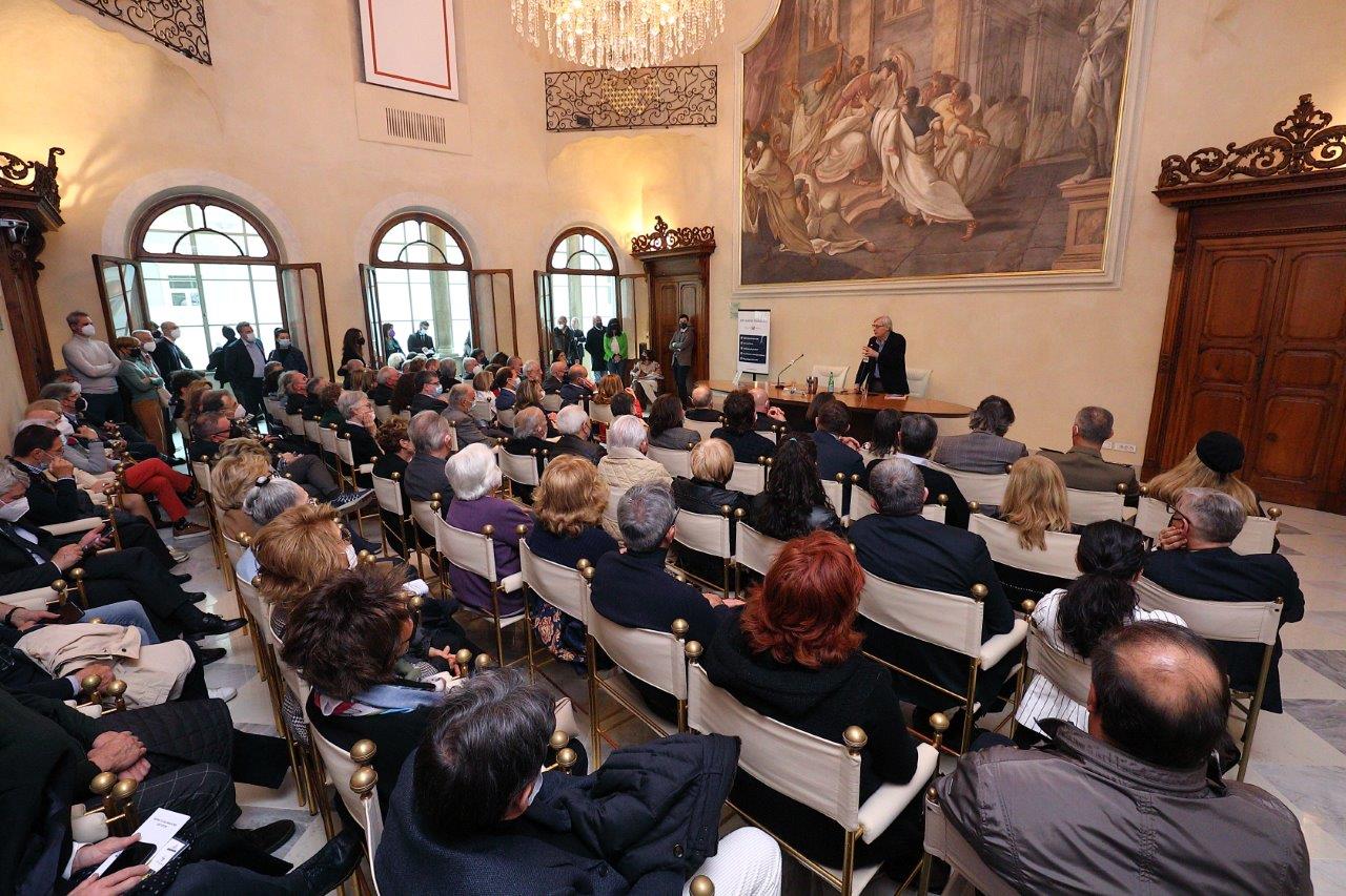 SGARBI: «I SOGNI DI CINELLO CI ALLEGGERISCONO LA VITA»