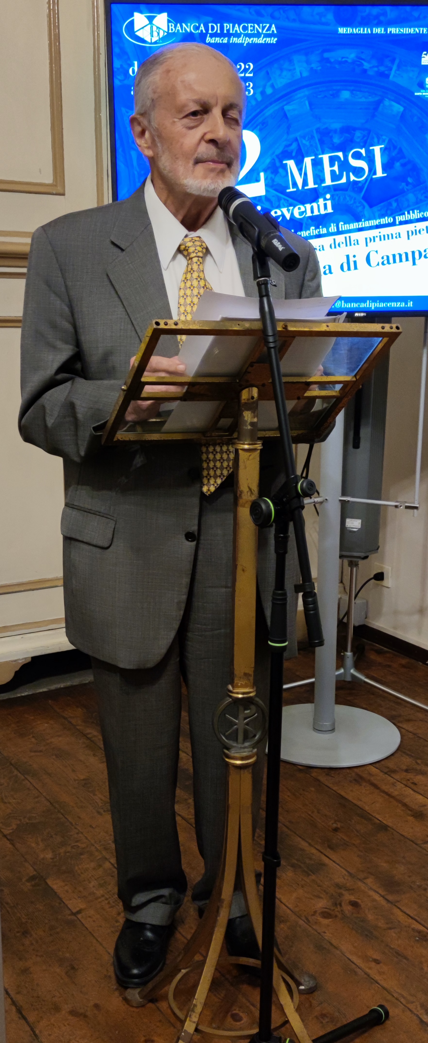 Cinque secoli di poesia tra grandi e sconosciuti