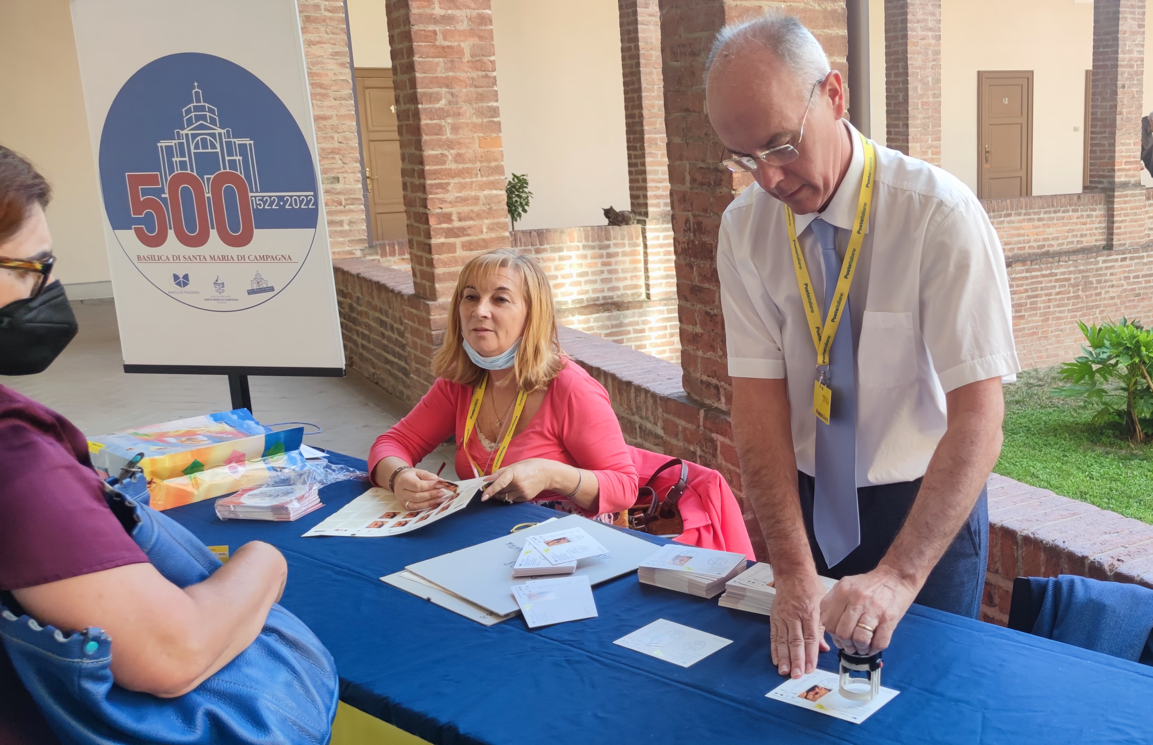 I 500 ANNI DI SANTA MARIA DI CAMPAGNA CELEBRATI CON L'ANNULLO POSTALE RAFFIGURANTE ALESSIO TRAMELLO