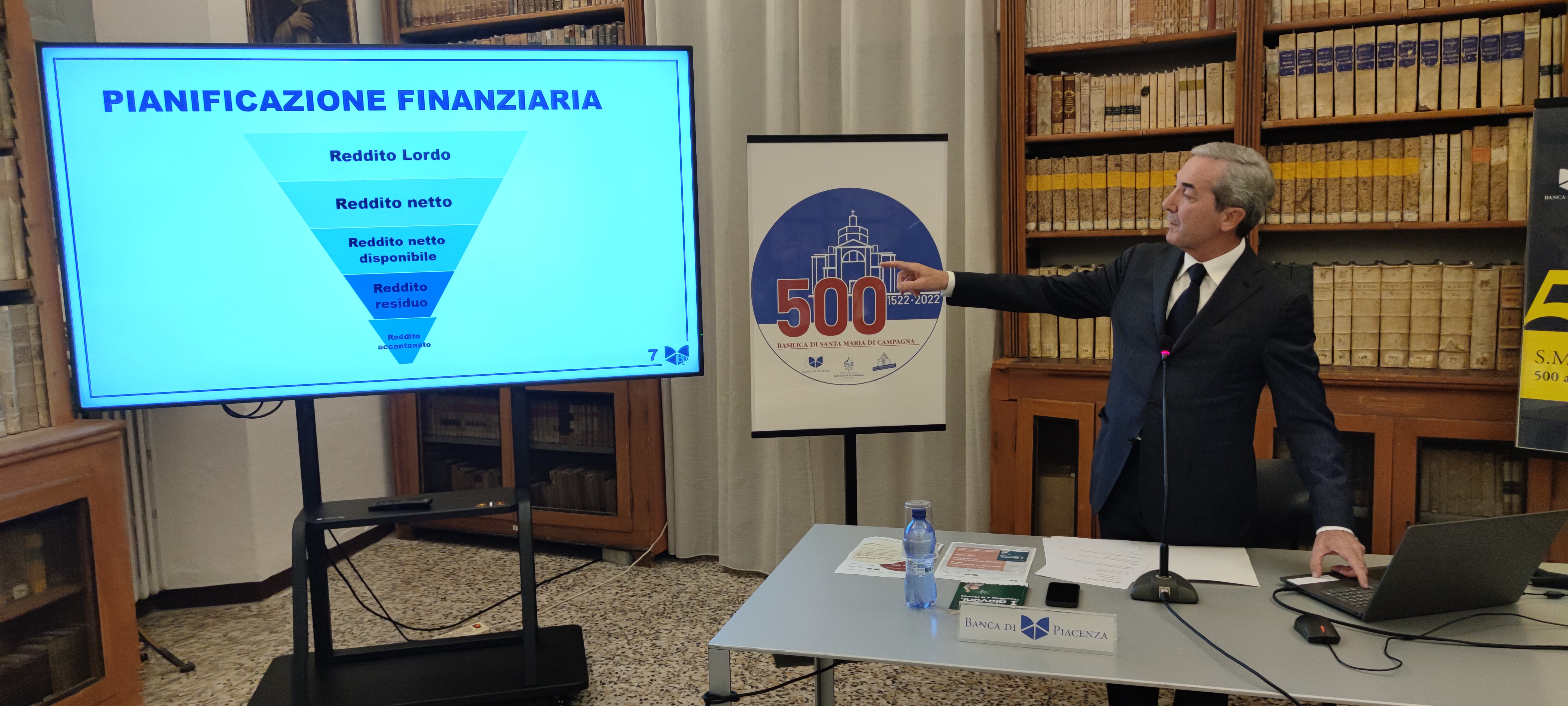 LEZIONE DI EDUCAZIONE FINANZIARIA CON LA BANCA DI PIACENZA PER GLI ALUNNI DELLA SANT'ORSOLA E DELLA