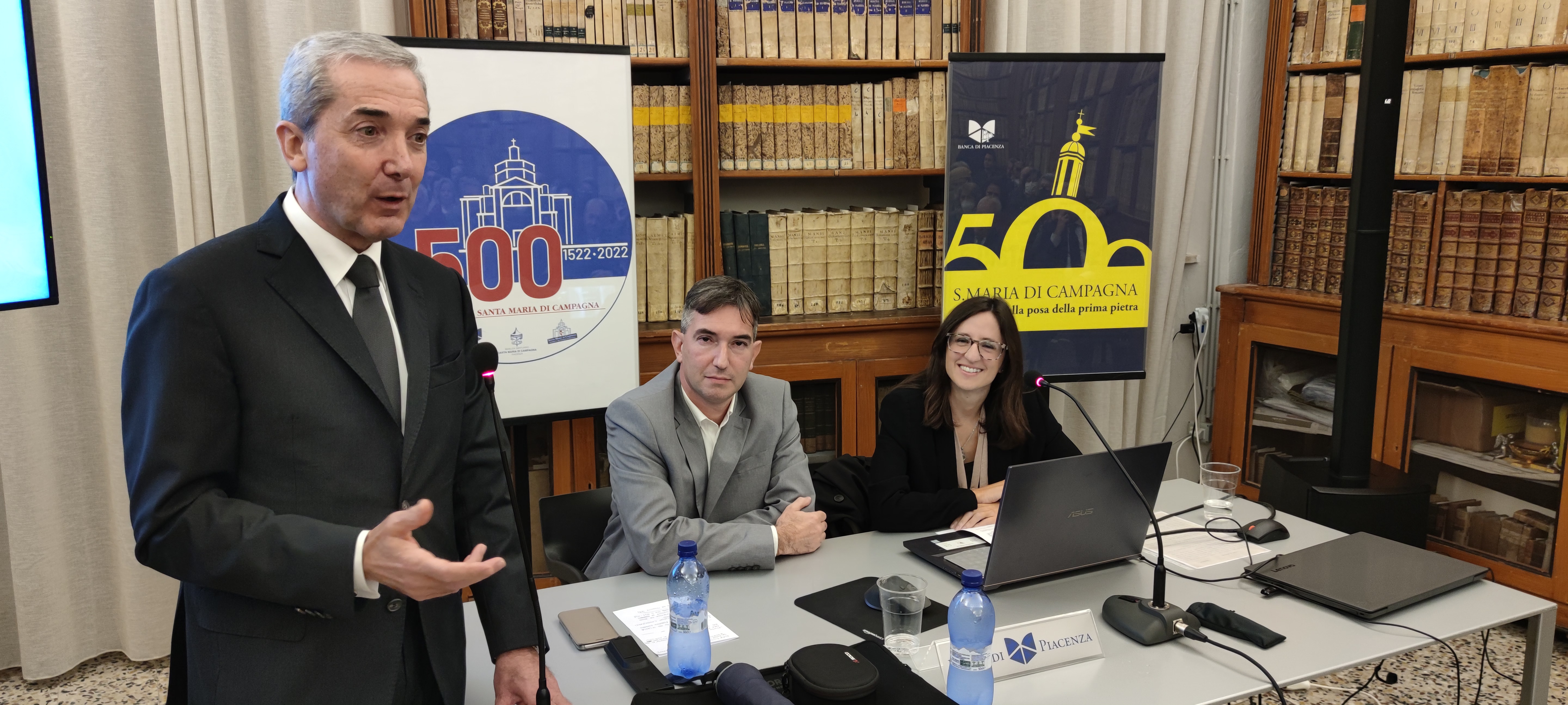 SANTA MARIA DI CAMPAGNA, IL POZZO DEI MARTIRI ESISTE DAVVERO E SI TROVA PROPRIO SOTTO LA LAPIDE A PA