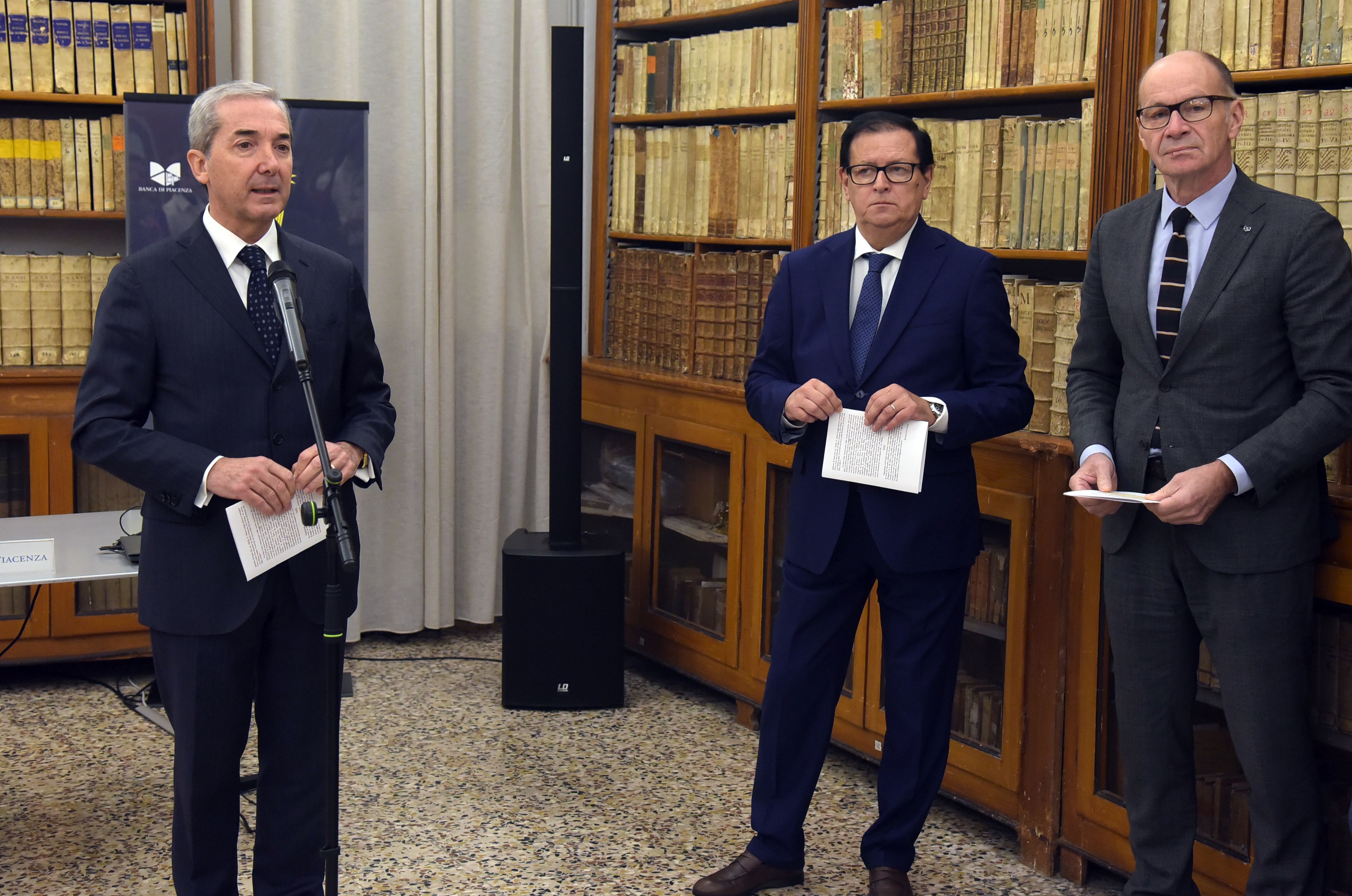 I BANCHETTI DELLE FAMIGLIE NOBILI DELL'800 NON HANNO PIÙ SEGRETI