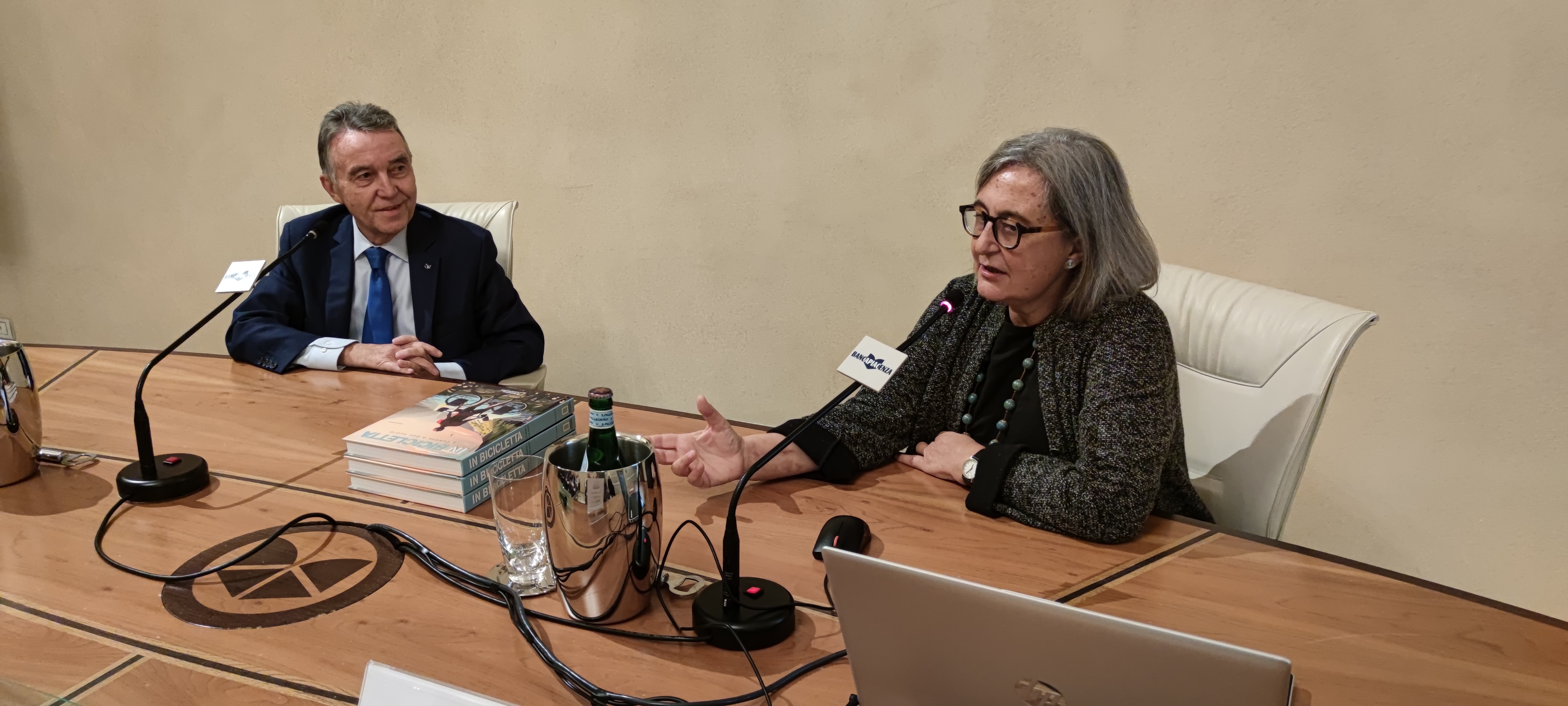 «VIAGGIARE IN BICICLETTA TI DÀ UN SENSO DI LIBERTÀ ASSOLUTA IN EUROPA PERCORSI SPLENDIDI, MA L'ITALI