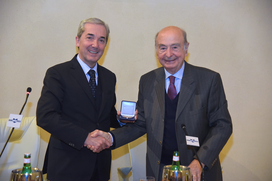 PICCOLE BANCHE FONDAMENTALI