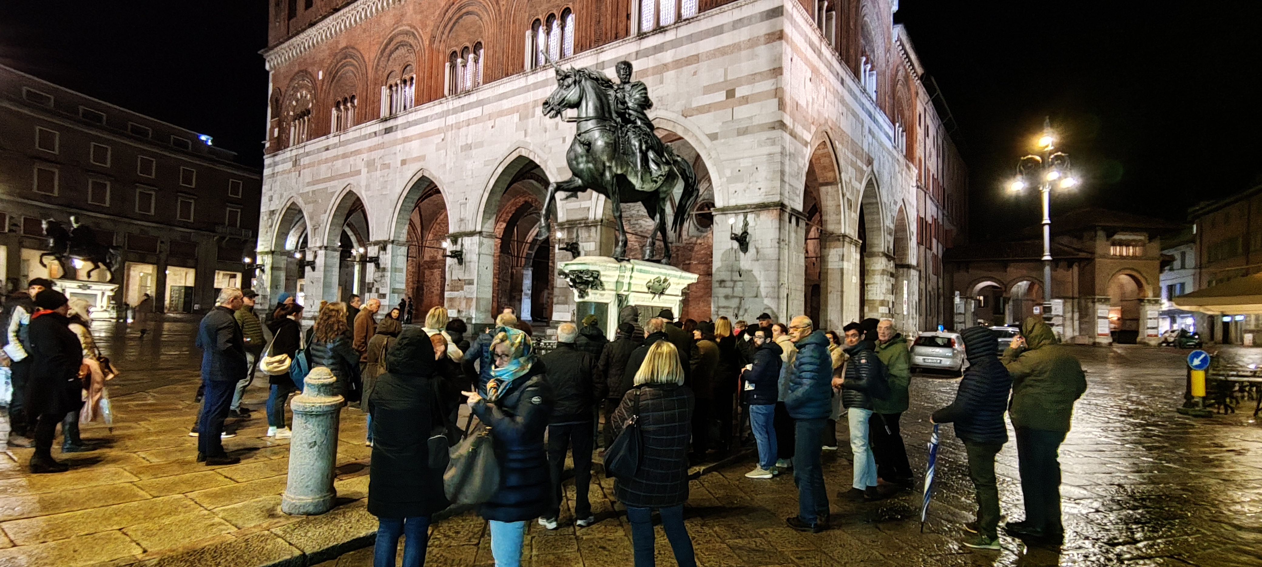 CON I CAVALLI DEL MOCHI LA NOSTRA CITTÀ TENTÒ DI RICONQUISTARE LA FIDUCIA DEI FARNESE