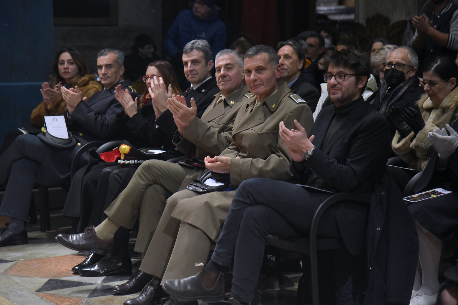 LUNGO APPLAUSO IN OMAGGIO AL PRESIDENTE SFORZA AL TRADIZIONALE CONCERTO DEGLI AUGURI CHE IDEÒ NEL 19