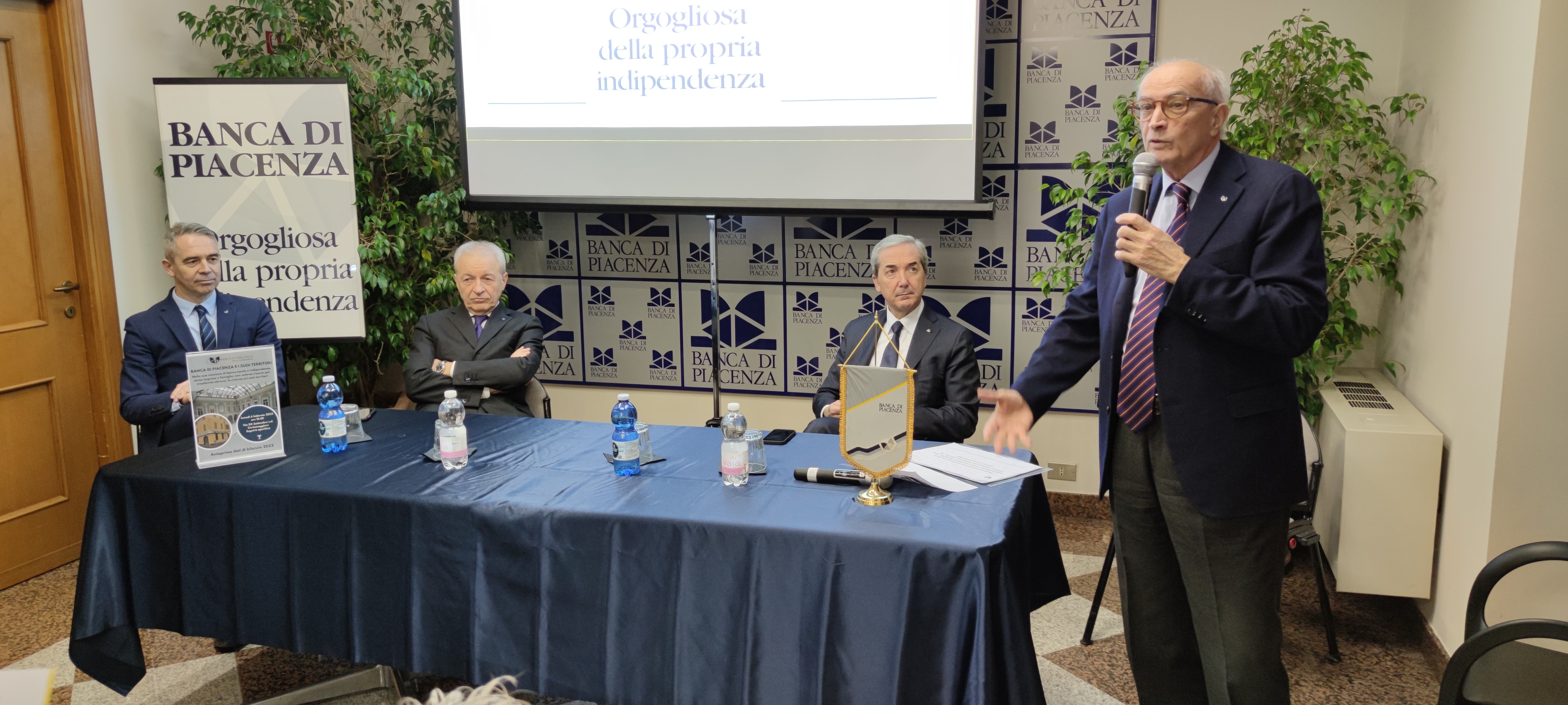 «UTILI RECORD E LA BANCA DI PIACENZA NON È IN VENDITA»