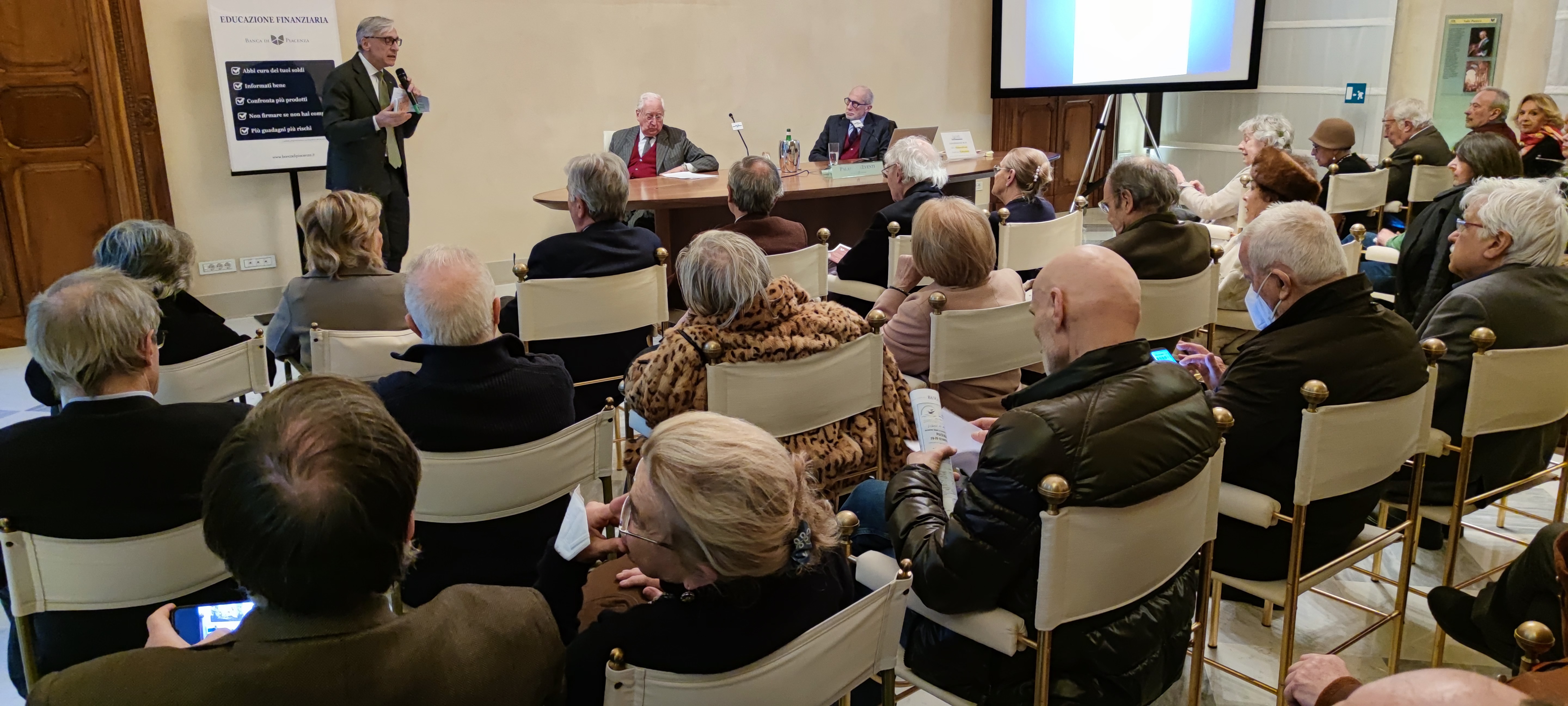 LA CACCIA AL TESORO DEI MANOSCRITTI DI LEONARDO DEL DISCENDENTE DELL'ALLIEVO PREDILETTO DEL GENIO DI