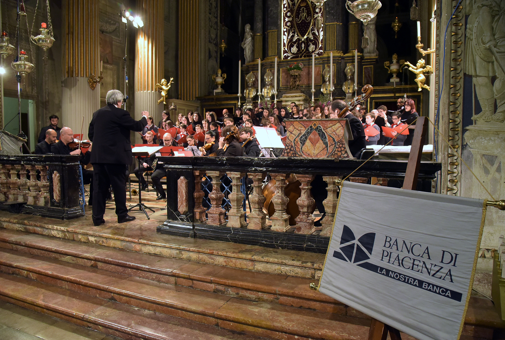 SANTA MARIA DI CAMPAGNA DA TUTTO ESAURITO PER IL CONCERTO DI PASQUA DELLA BANCA DI PIACENZA