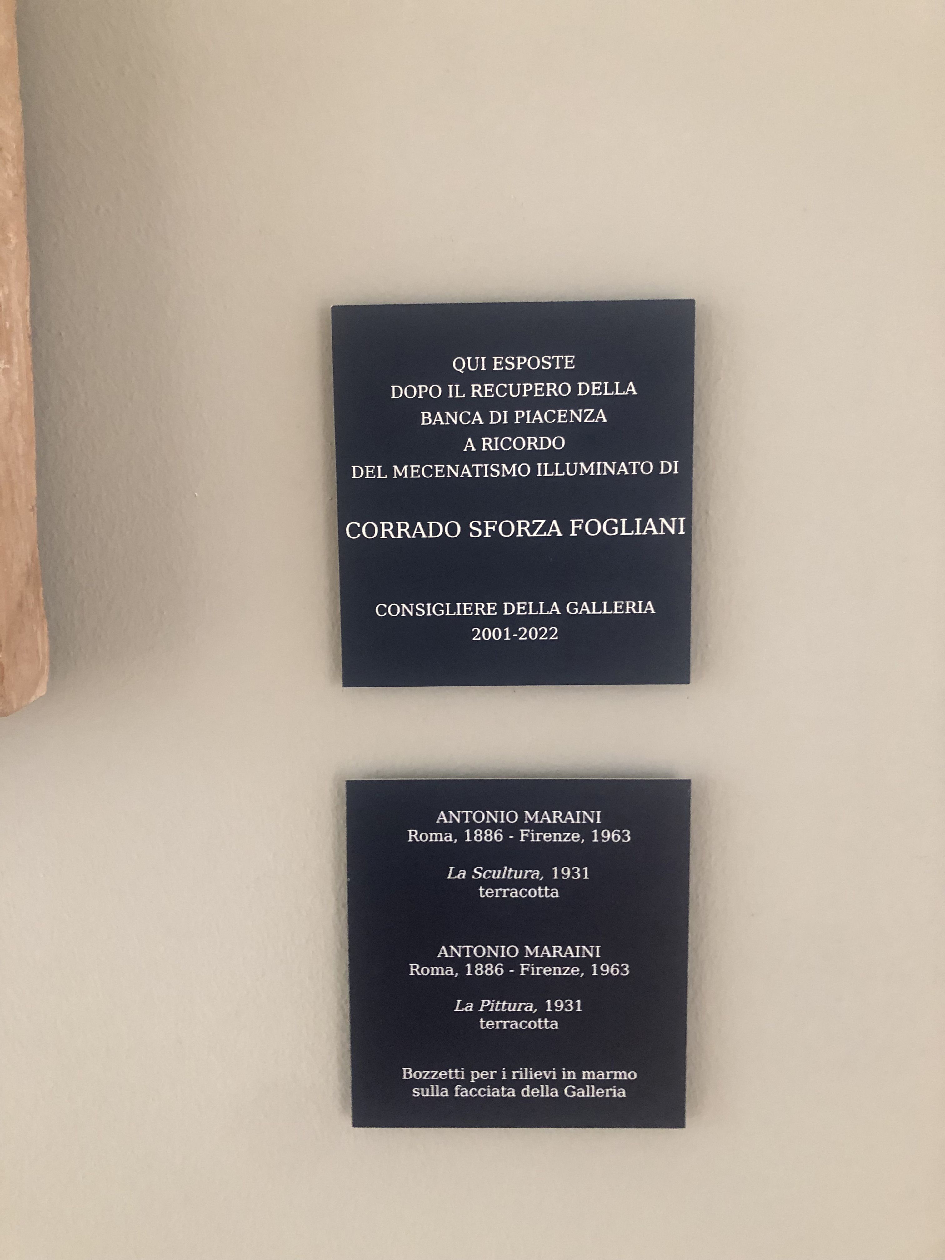 LE FORMELLE DI MARAINI DATE IN COMODATO DALLA BANCA ALLA RICCI ODDI