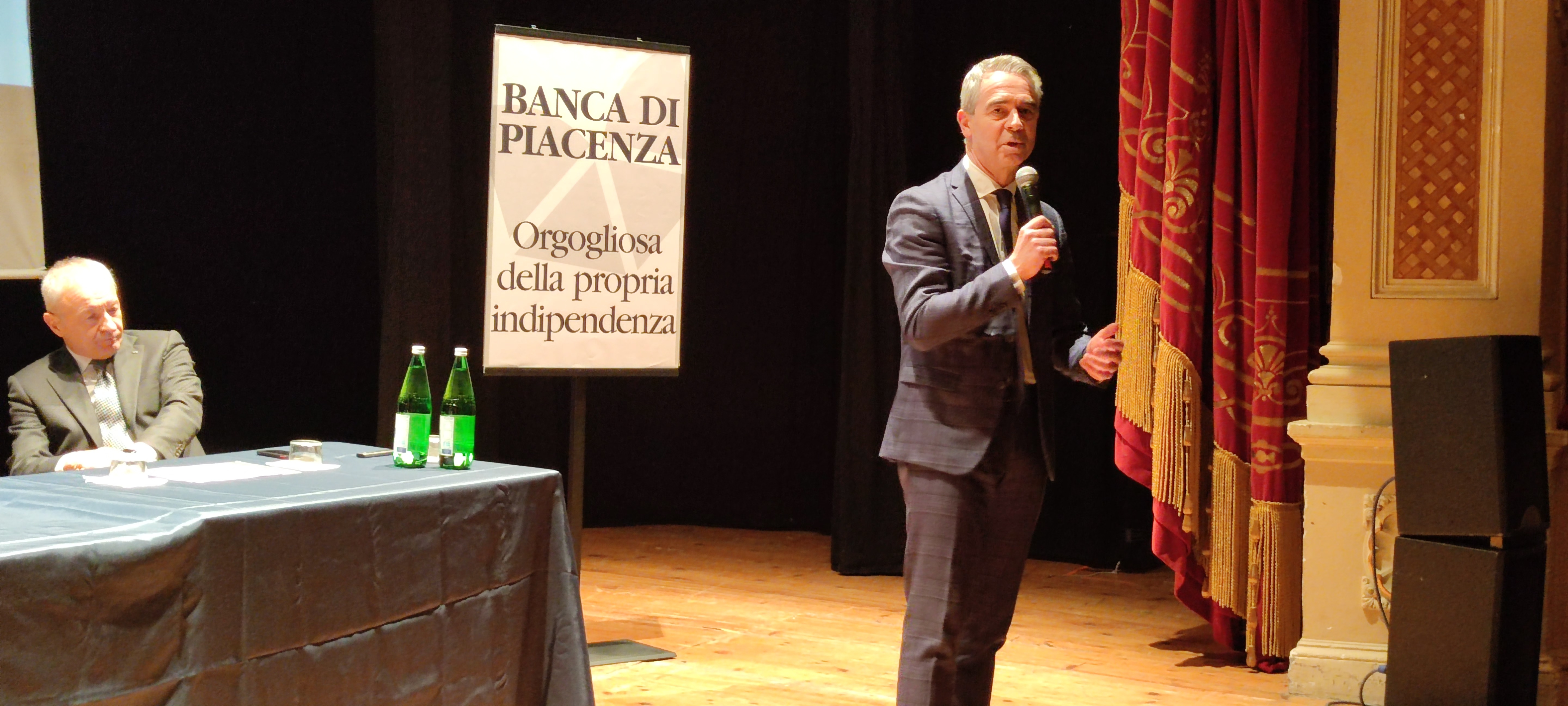 «BANCA DI PIACENZA CREA VALORE INVESTENDO NEI VALORI»