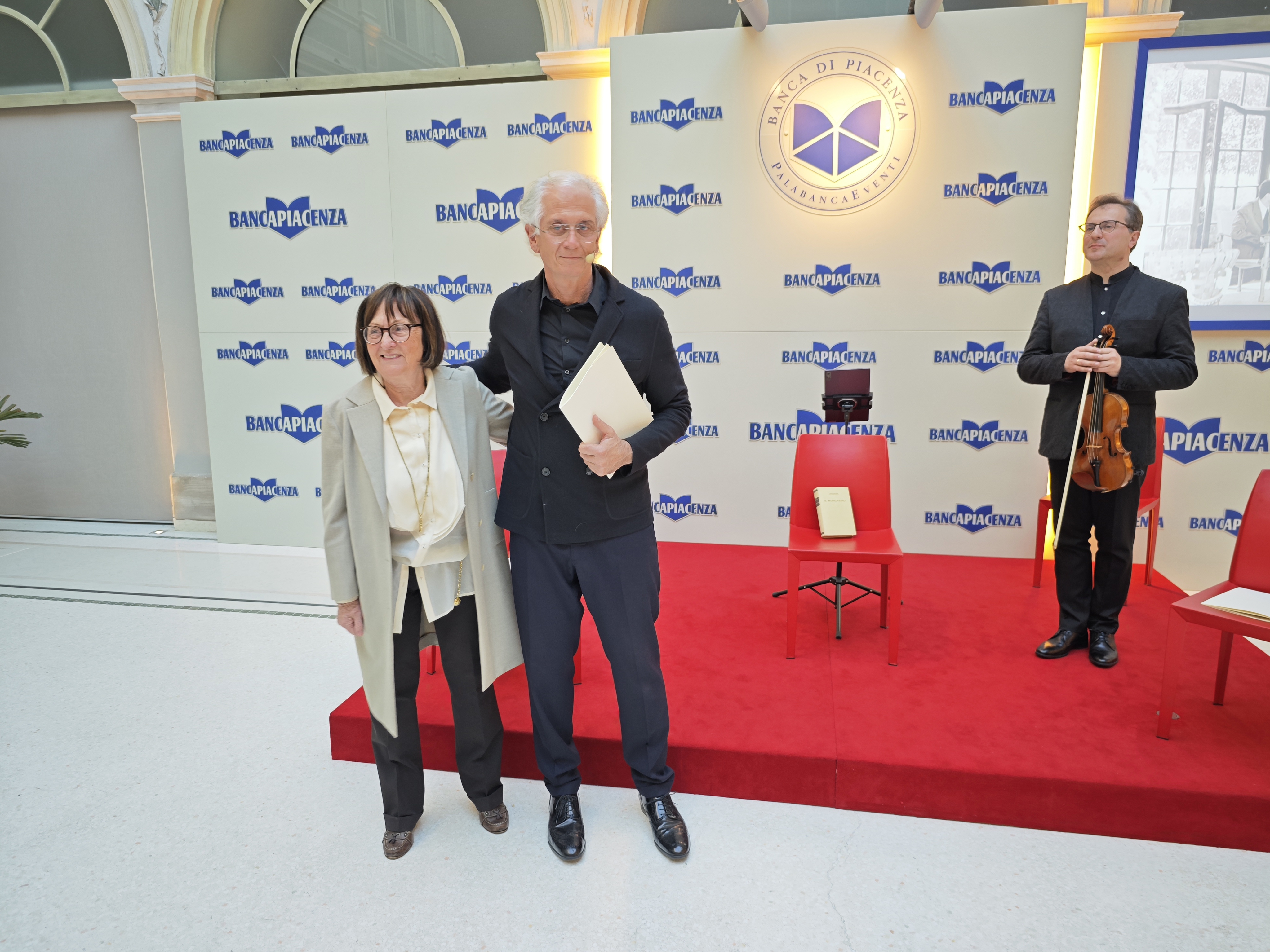 SUCCESSO AL PALABANCAEVENTI PER IL DIALOGO "IMMAGINARIO" DI FINAZZER FLORY TRA EINAUDI E SFORZA