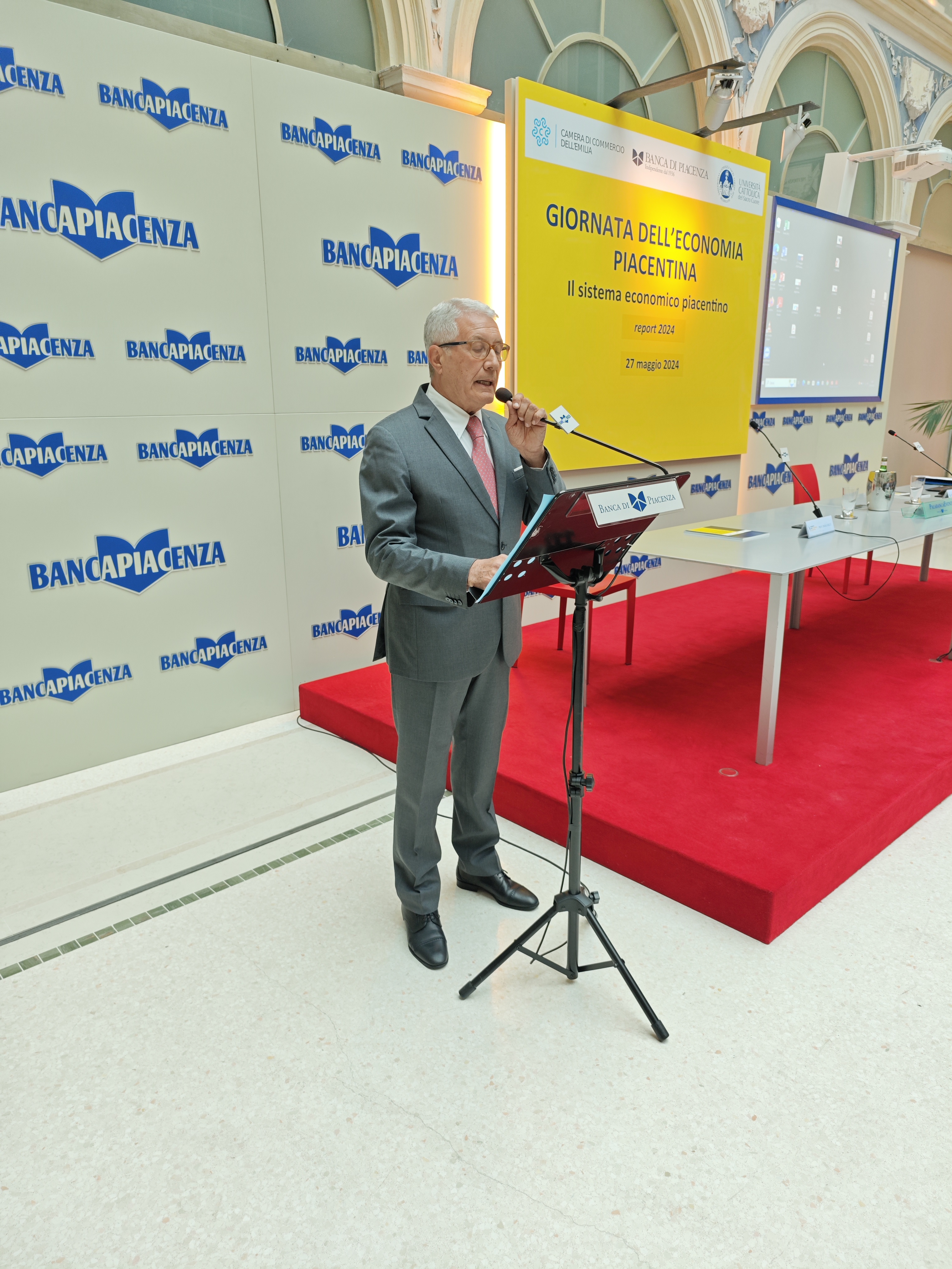 PRESENTATO AL PALABANCAEVENTI IL REPORT 2024 DEDICATO ALL'ECONOMIA PIACENTINA