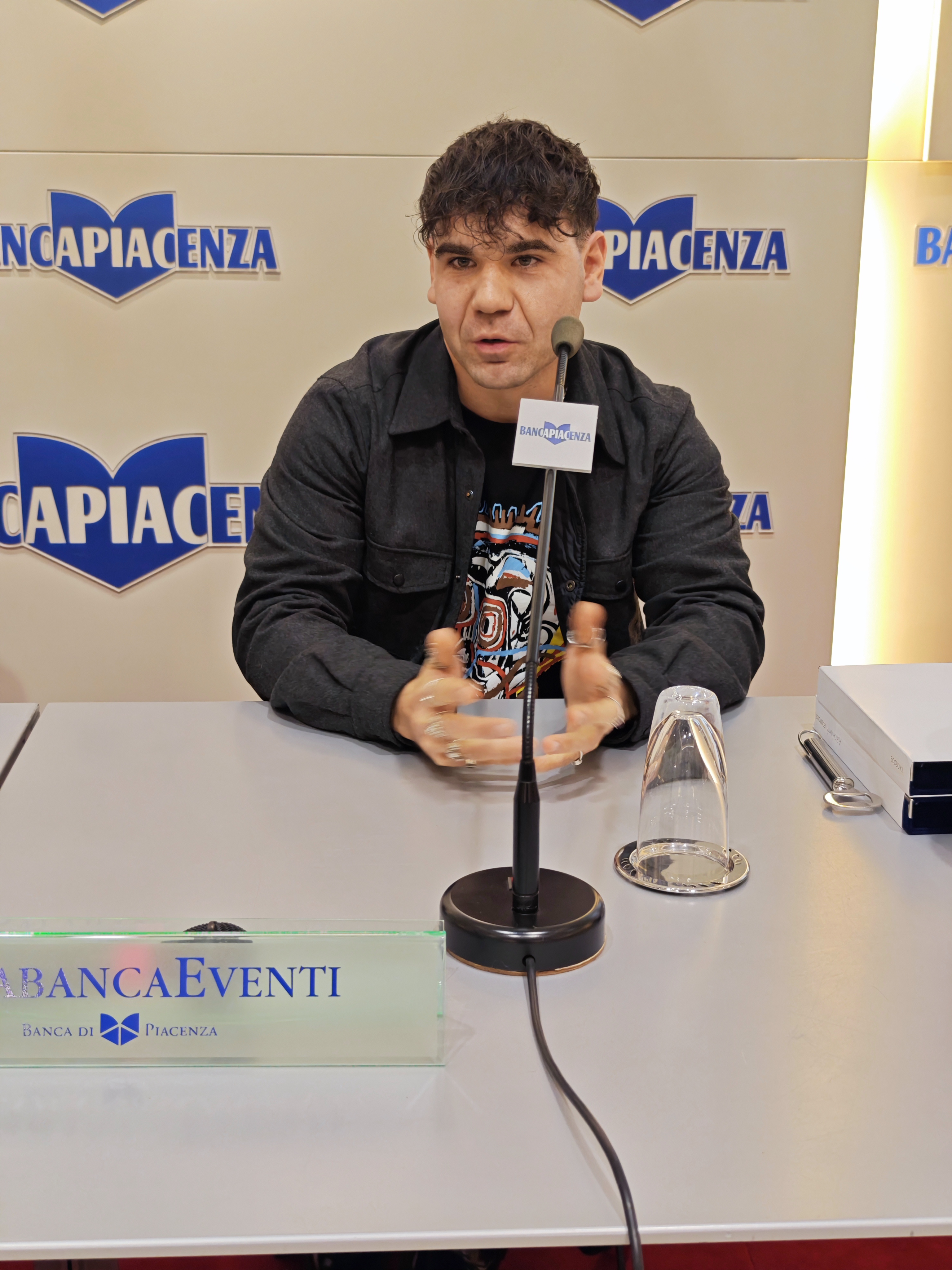 PARTECIPATA CERIMONIA DI CONSEGNA DEL PREMIO GAZZOLA AL PALABANCAEVENTI PER IL RESTAURO DEL CASTELLO