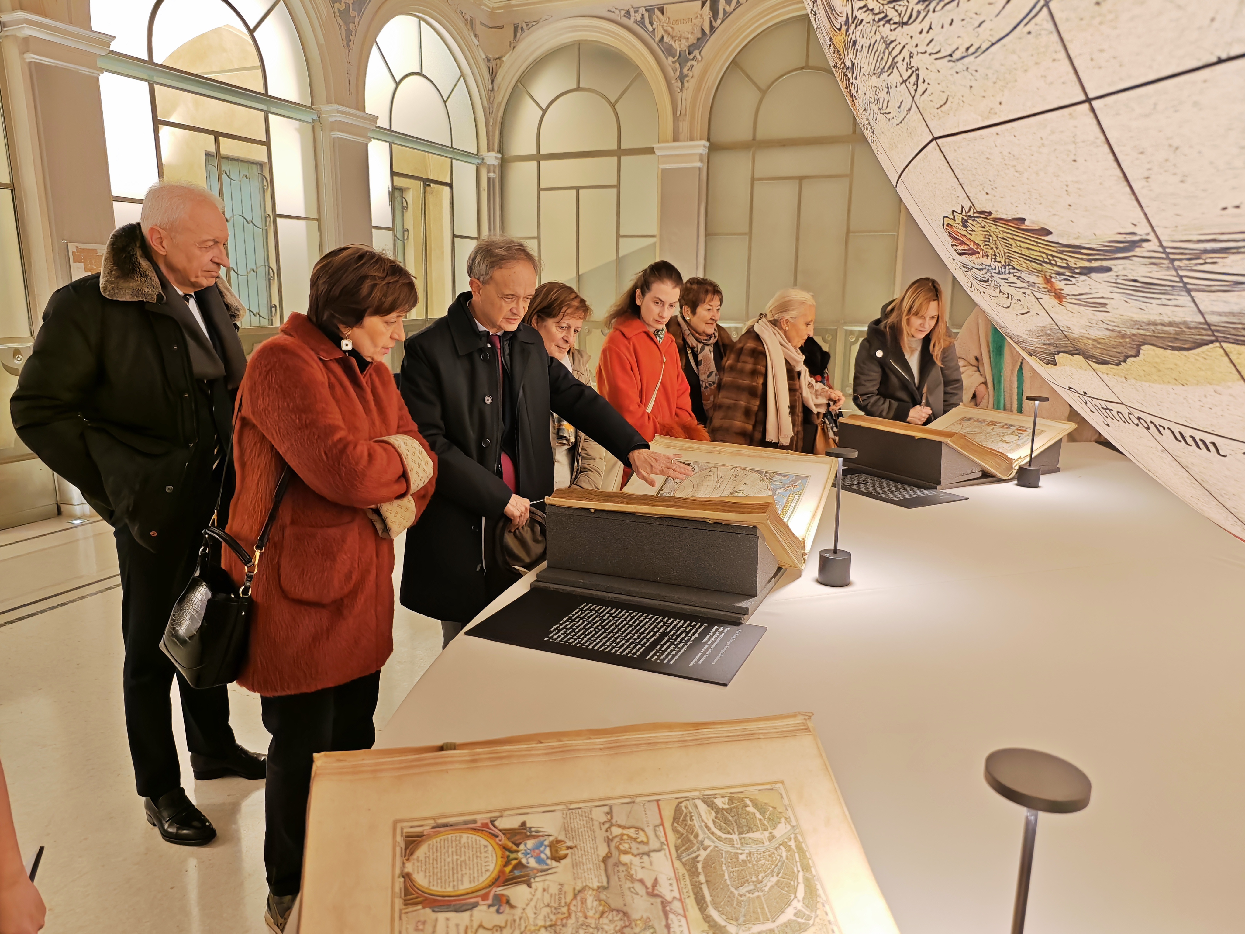 LA MOSTRA ATLAS MAIOR CHIUDE COL BOTTO