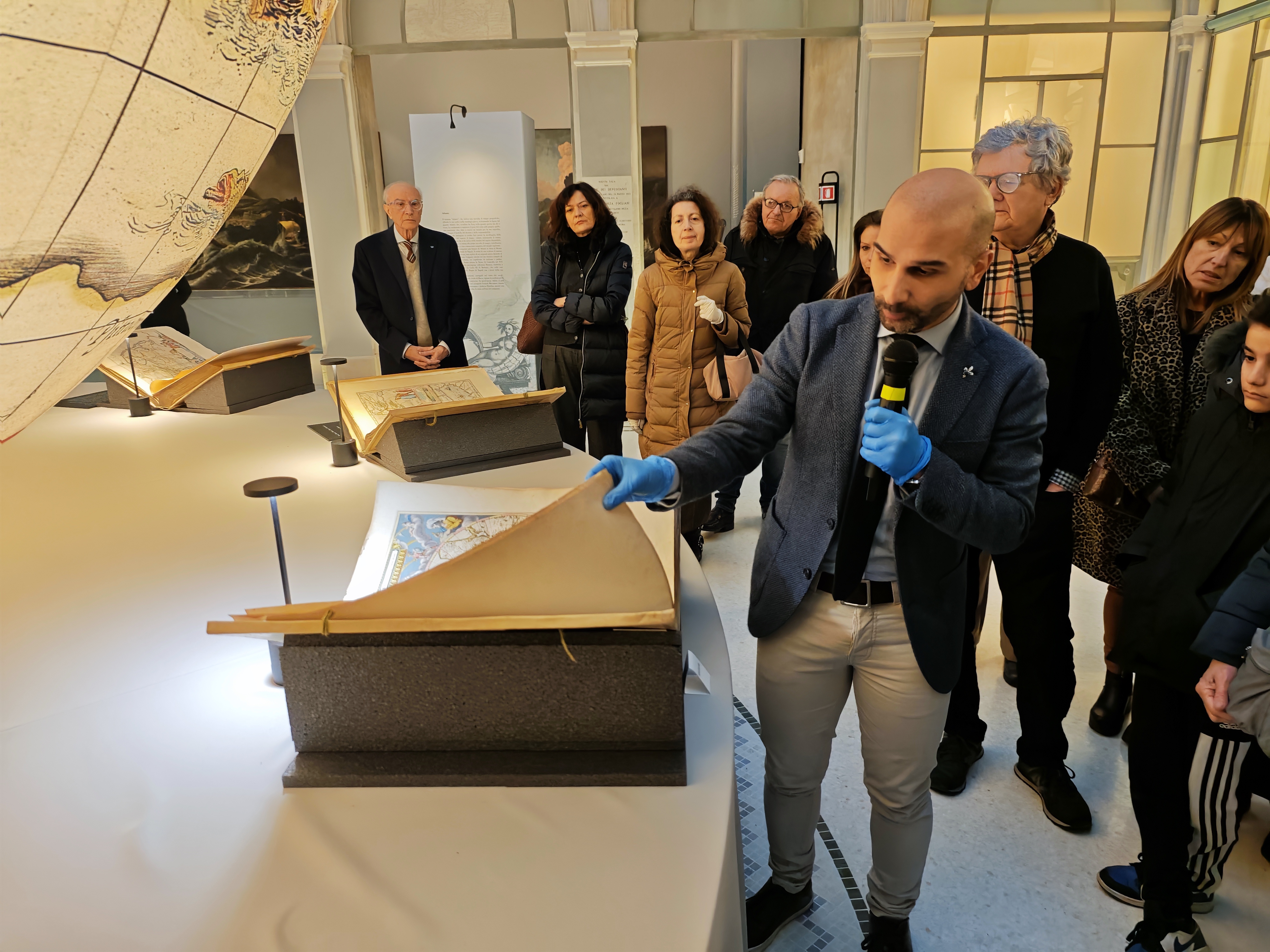 LA MOSTRA ATLAS MAIOR CHIUDE COL BOTTO